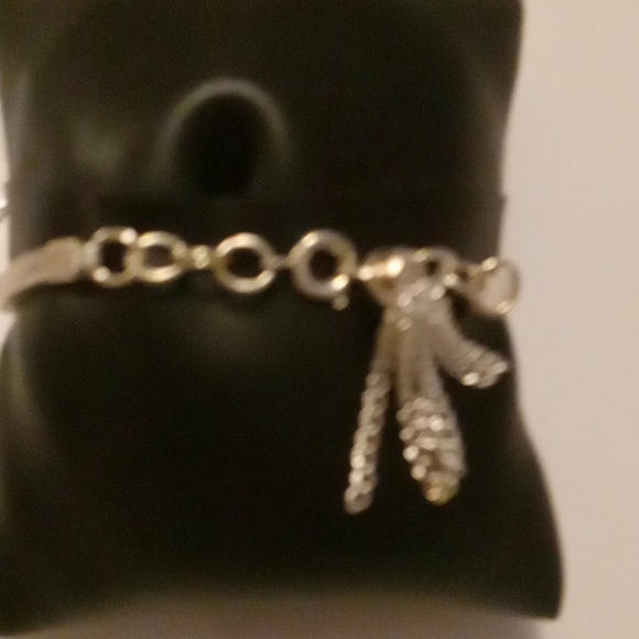 Necklace and Bracelet Bundle of 2 Silvertone & Rhinestones Pendant - Picture 5 of 6